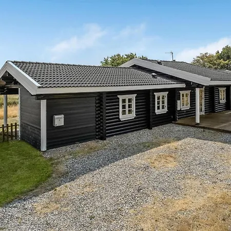 In With House Sea View Holiday home *